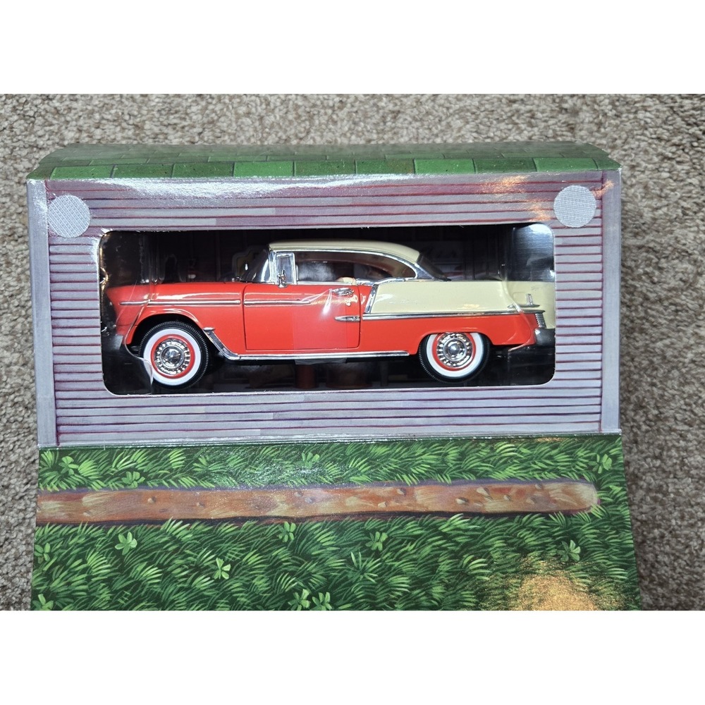 Ertl Collectibles 1955 Chevrolet Bel Air WIX Filters Limited Edition Model Car